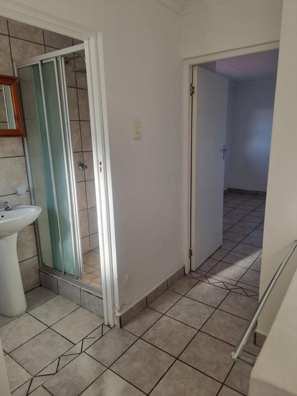 2 Bedroom Property for Sale in Hartenbos Central Western Cape